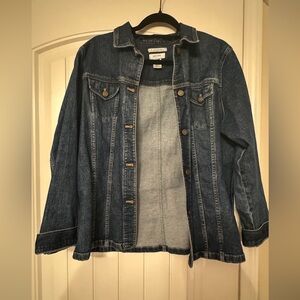Ladies Jones sport denim jacket XL has stretch material